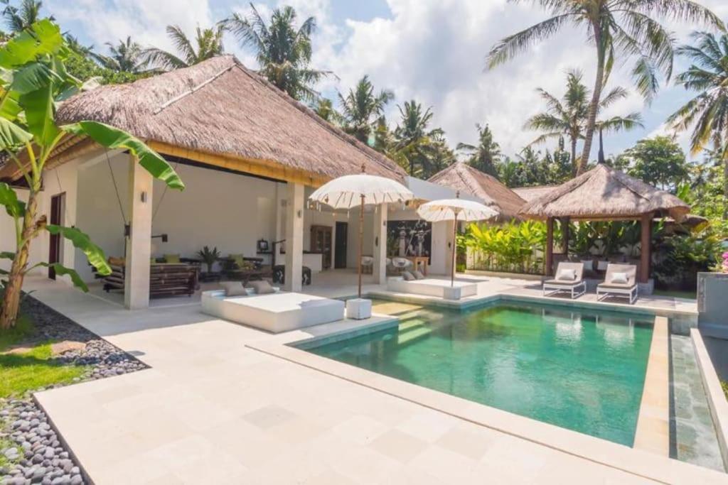 Villa Hidden Pearl, With Private Cook And Pool Karangasem Kültér fotó