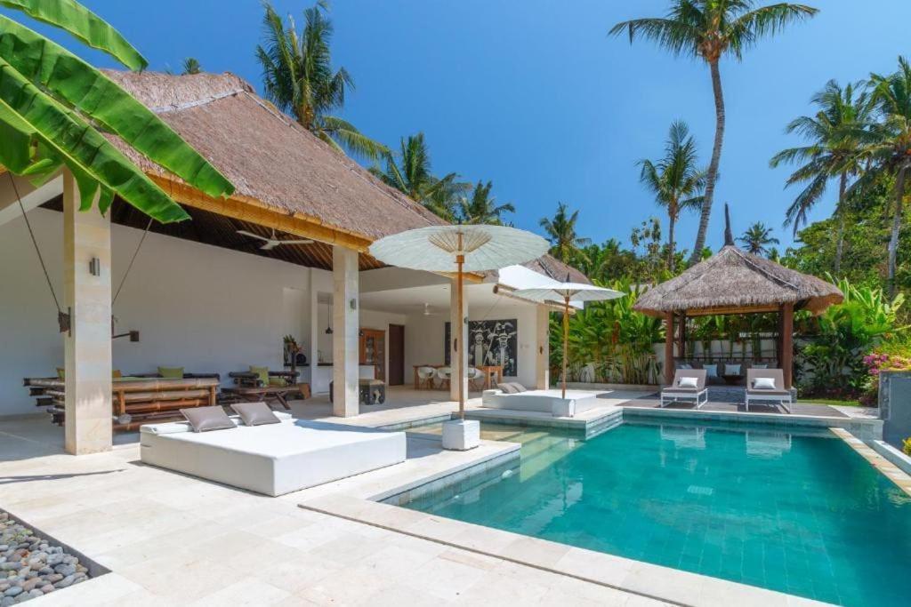 Villa Hidden Pearl, With Private Cook And Pool Karangasem Kültér fotó